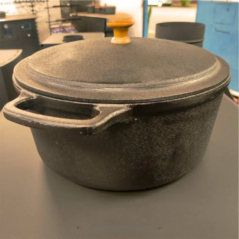Panela de Ferro Fundido com Tampa de Ferro – Tradicional,