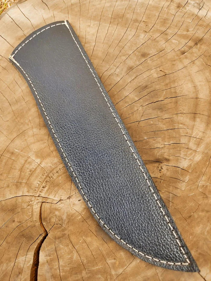 Faca Artesanal para Churrasco - Modelo O Agro Não Para com Cabo c/ pingente trator + Case especial em couro