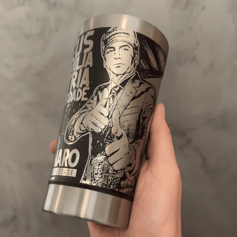 Mito Patriota – Copo Térmico Preto Personalizado 360° a Laser + Brinde